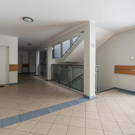 Malta Balcony And Parking By Renters Prestige Lejlighed