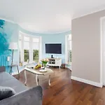 Malta Balcony And Parking By Renters Prestige Apartment Poznan