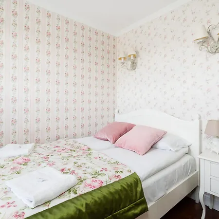 Malta Balcony And Parking By Renters Prestige شقة