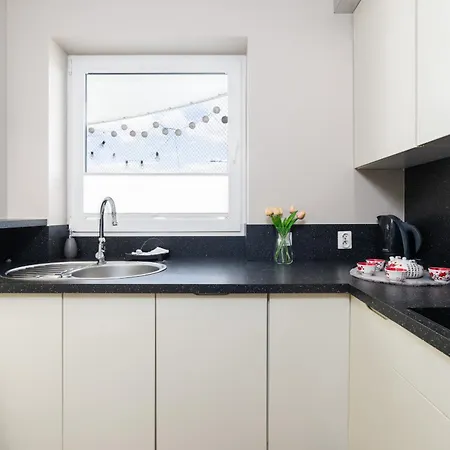 شقة Malta Balcony And Parking By Renters Prestige *