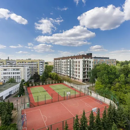 Malta Balcony And Parking By Renters Prestige アパート *