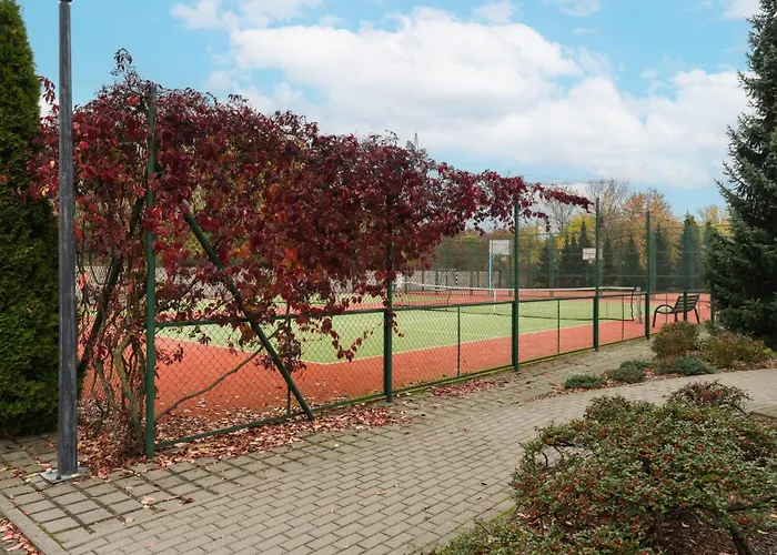 Malta Balcony And Parking By Renters Prestige アパート ポズナン